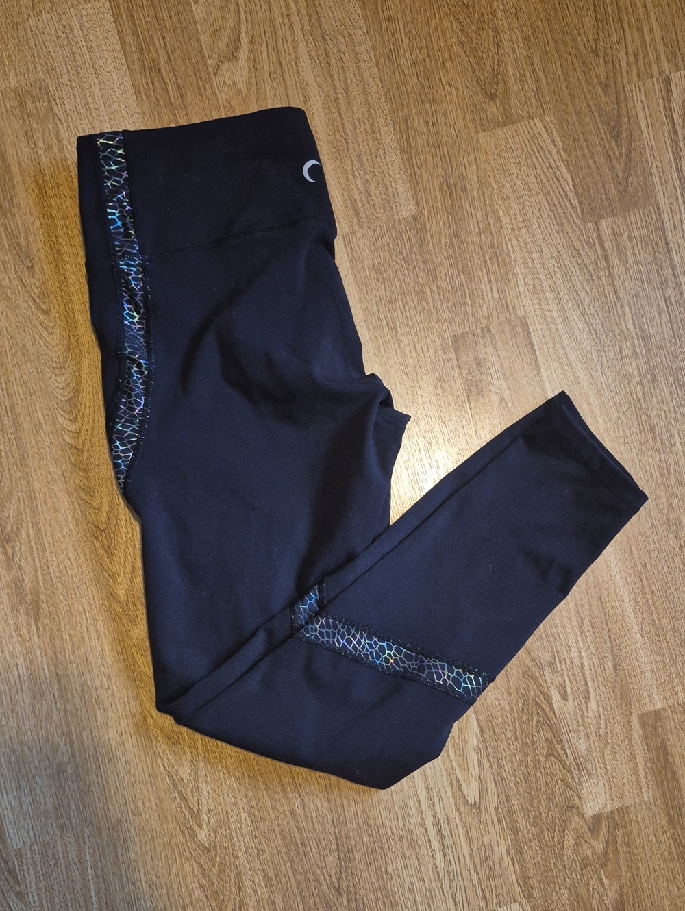 Zyia Black Leggings with Iridescent Trim